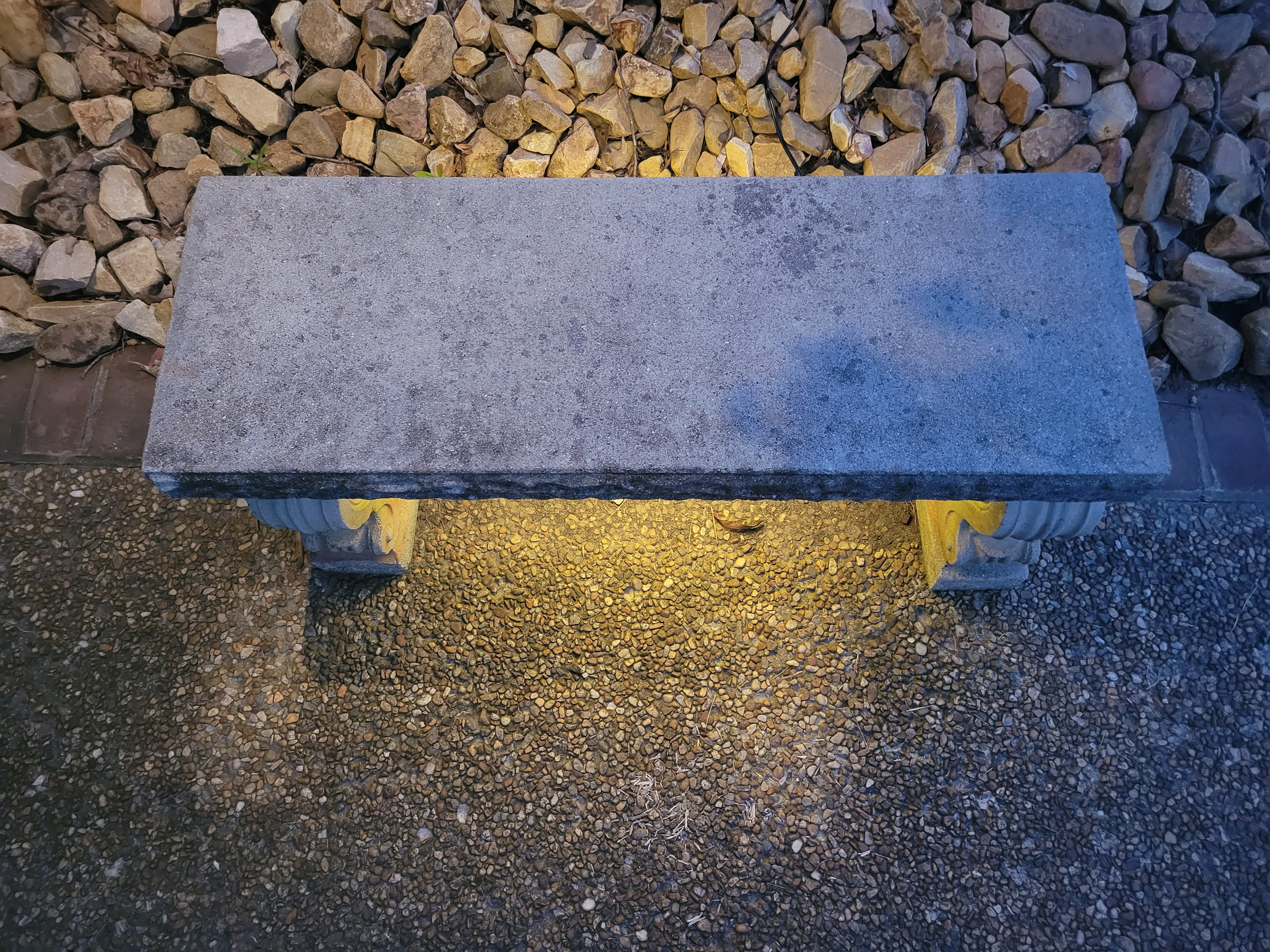 Bench light glow